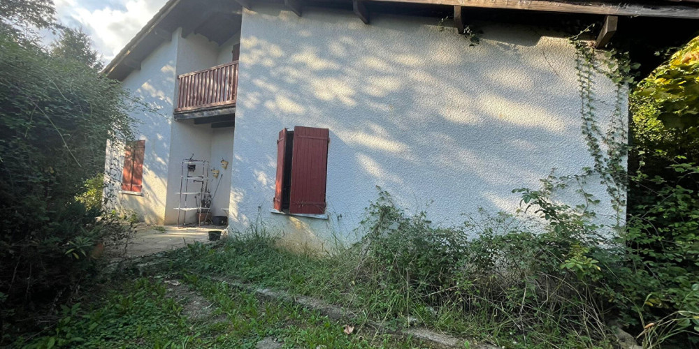 maison à ST PEE SUR NIVELLE (64310)